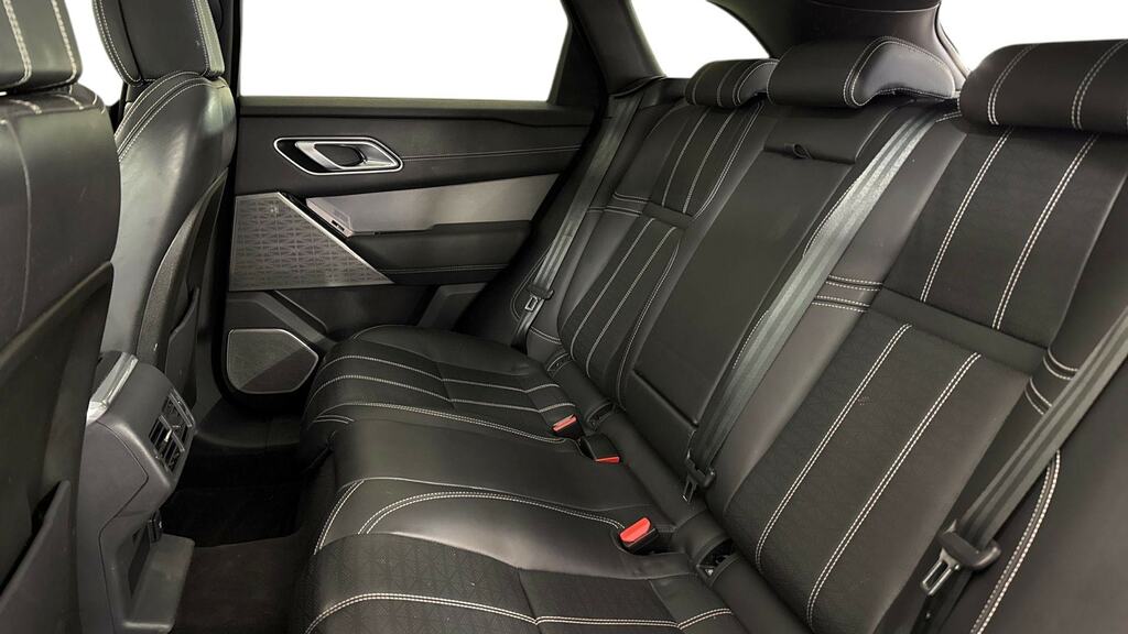 Land Rover Range Rover Velar 3.0 P400 R-dynamic Hse Black #4