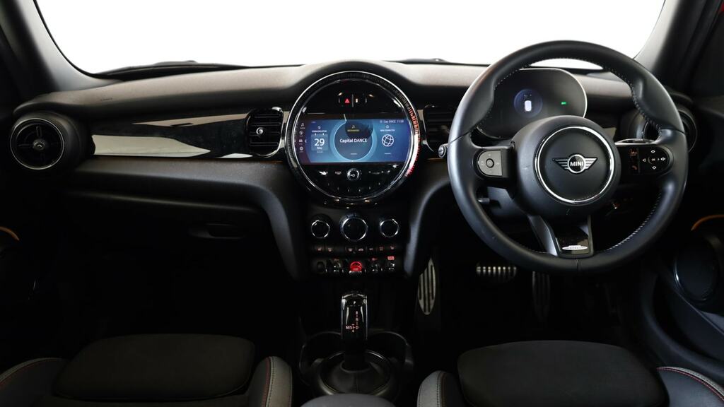 Mini Hatch 1.5 Cooper Sport FP23XOS Red #4