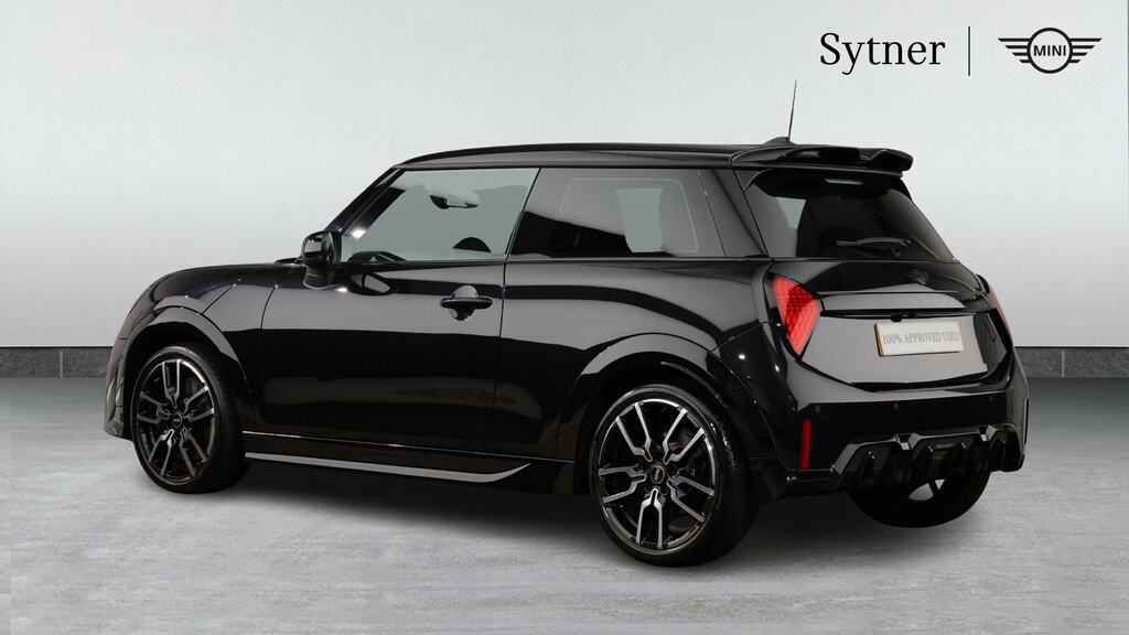 Mini Hatch 1.5 C Sport BA74LLK Black #2