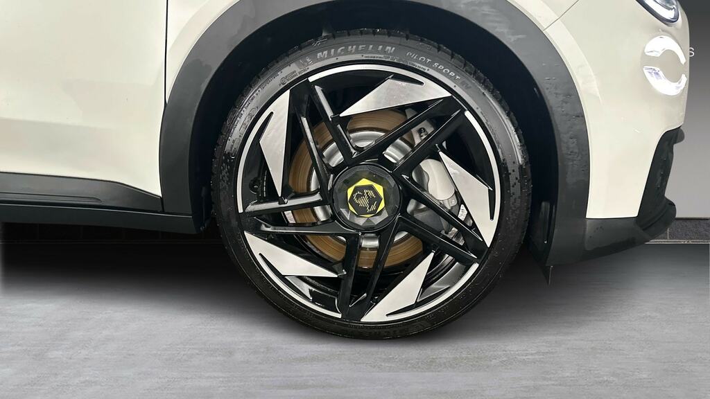 Abarth 600e 207Kw Scorpionissima 54Kwh Purple #26