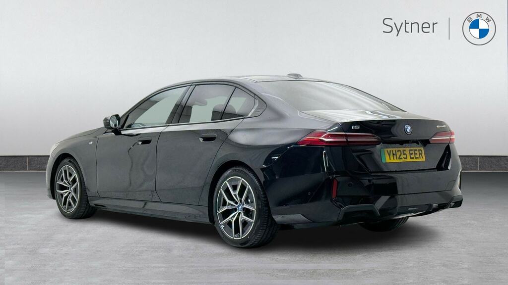 BMW i5 250Kw Edrive40 M Sport 84Kwh Black #2