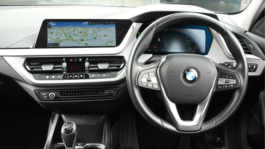 BMW 1 Series 118I 136 Se Live Cockpit Professional Blue #5
