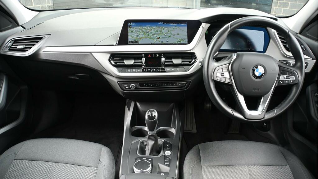 BMW 1 Series 118I 136 Se Live Cockpit Professional Blue #4