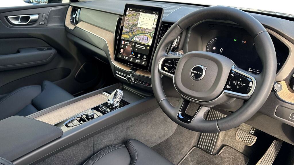 Volvo XC60 2.0 T6 350 Phev Plus Dark Awd Geartronic MM75EMF Grey #5