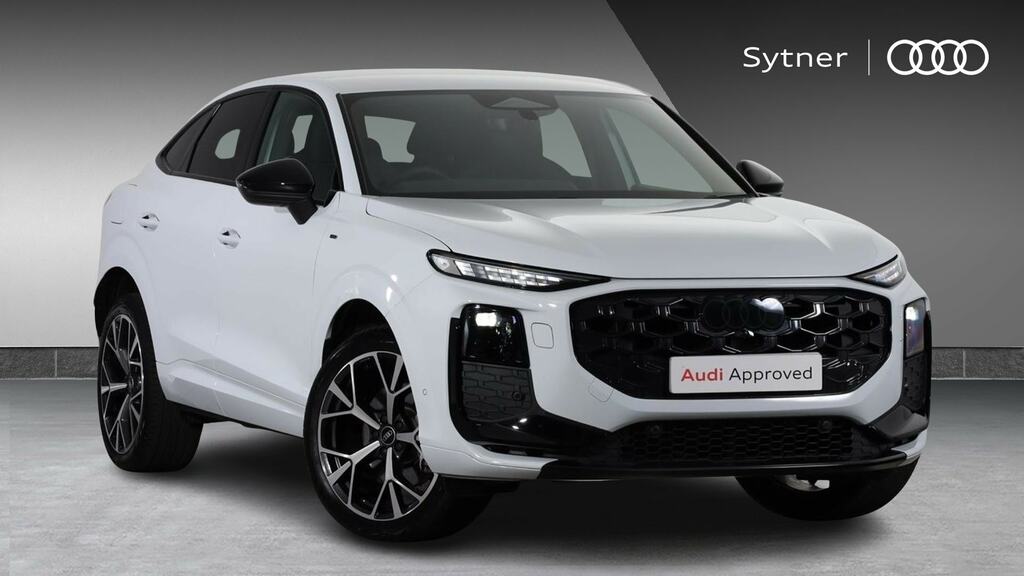Audi Q3 1.5 E-hybrid Launch Edition S Tronic White