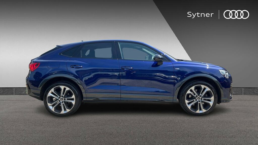 Audi Q3 40 Tfsi Quattro Black Edition S Tronic Cs YC73HCP Blue #4