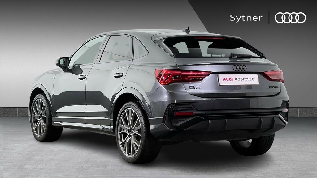 Audi Q3 35 Tfsi Black Edition S Tronic FM74RBZ Grey #3