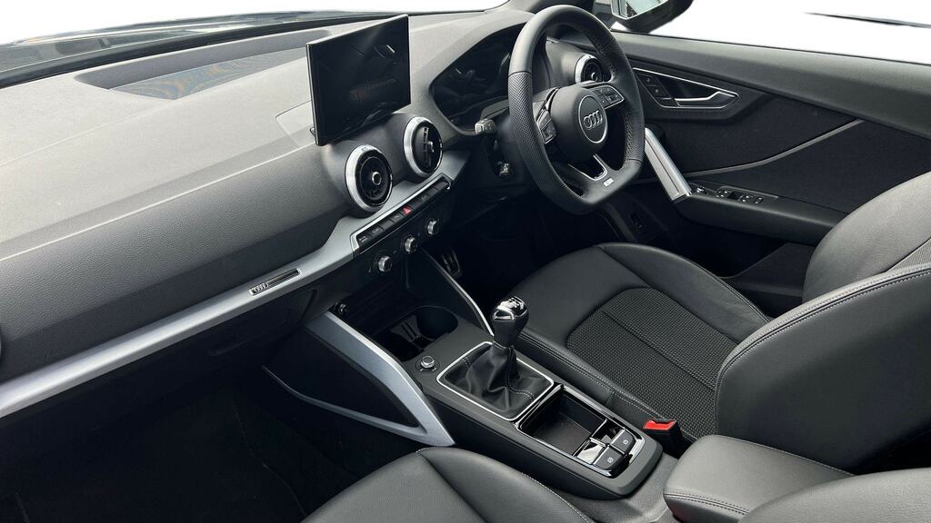 Audi Q2 30 Tfsi 116 Black Edition Tech YF75JYE Black #2