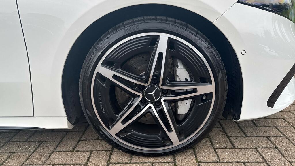 Mercedes-Benz A Class A35 4Matic Premium White #5