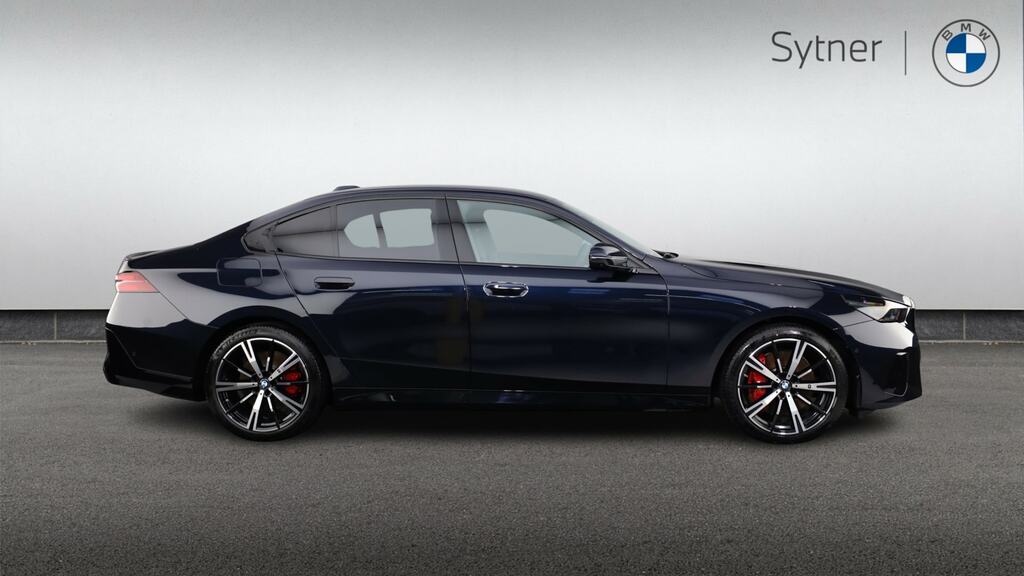 BMW i5 250Kw Edrive40 M Sport Pro 84Kwh Black #3