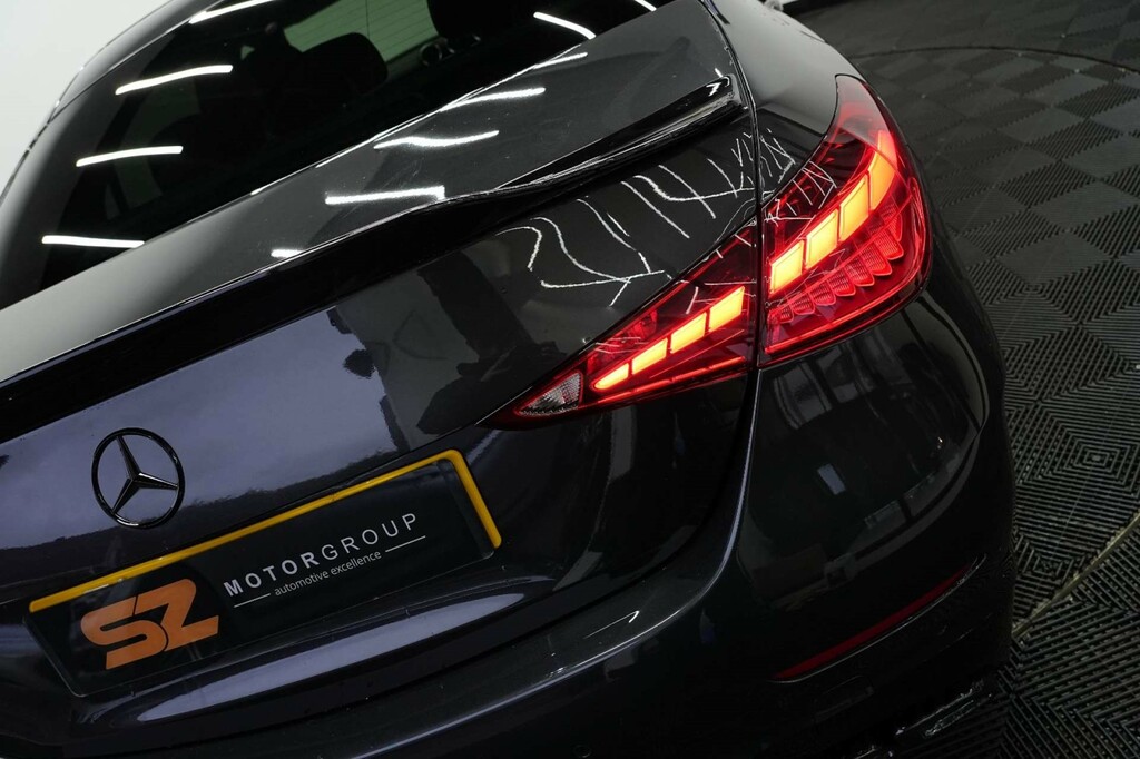 Mercedes-Benz 300 Mpv Black #56