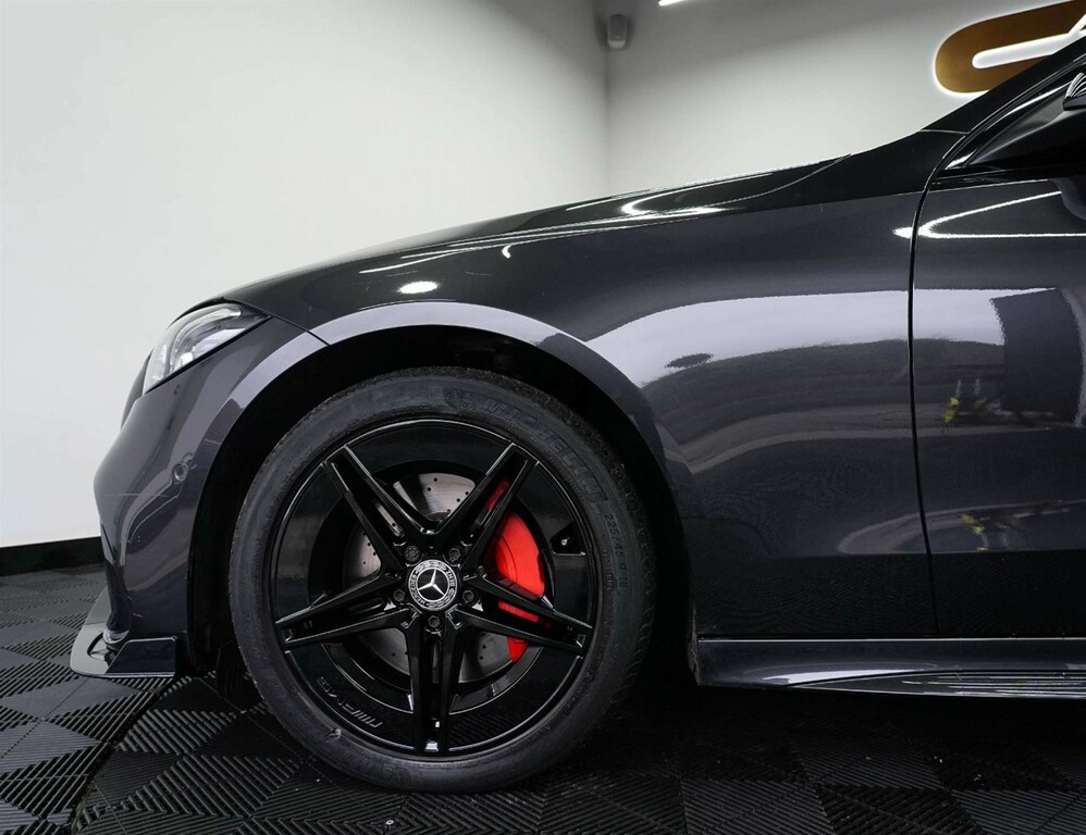 Mercedes-Benz 300 Mpv Black #57