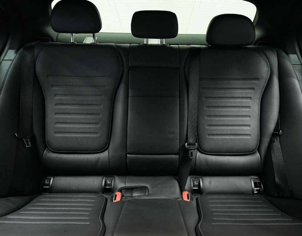 Mercedes-Benz 300 Mpv Black #61