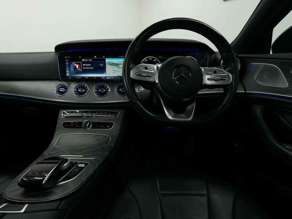 Mercedes-Benz CLS 350 D Amg Line Premium 4Matic 4Wd Black #4