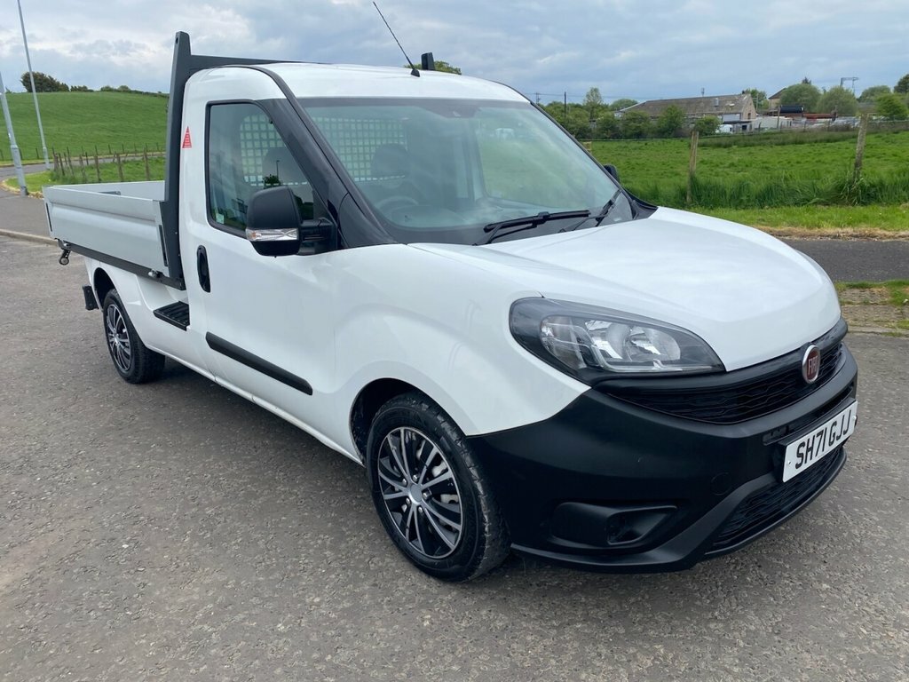 Fiat Doblo 1.6L Null White