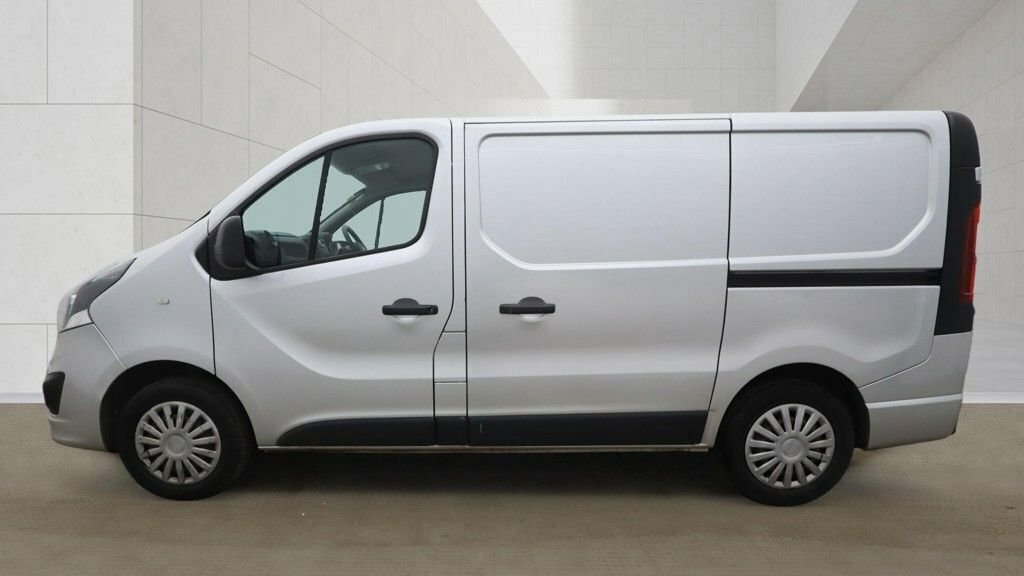 Vauxhall Vivaro 1.6L Sportive SH68HFJ Silver #5