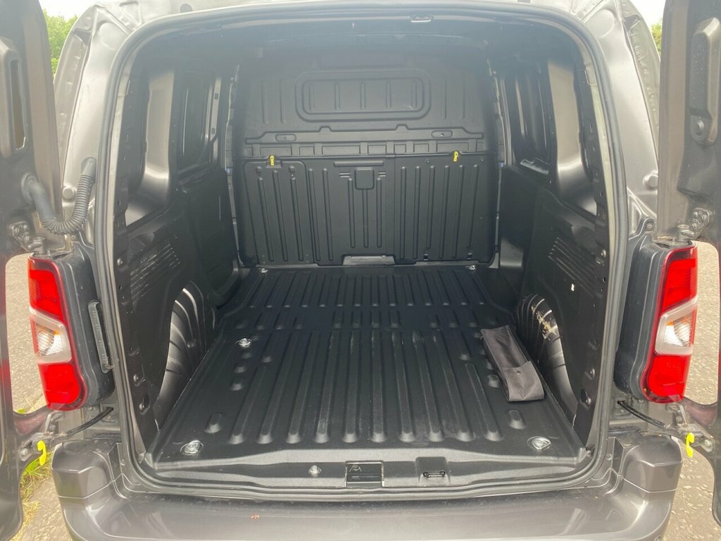 Citroen Berlingo 1.5L Driver M HJ70ORN Grey #6