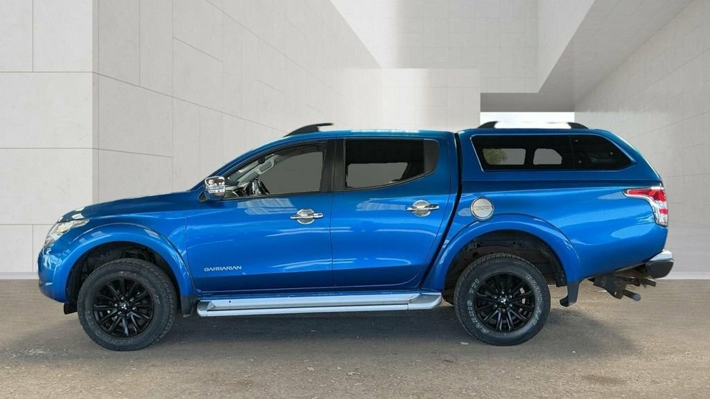 Mitsubishi L200 2.4L Dc Barbarian Blue #6