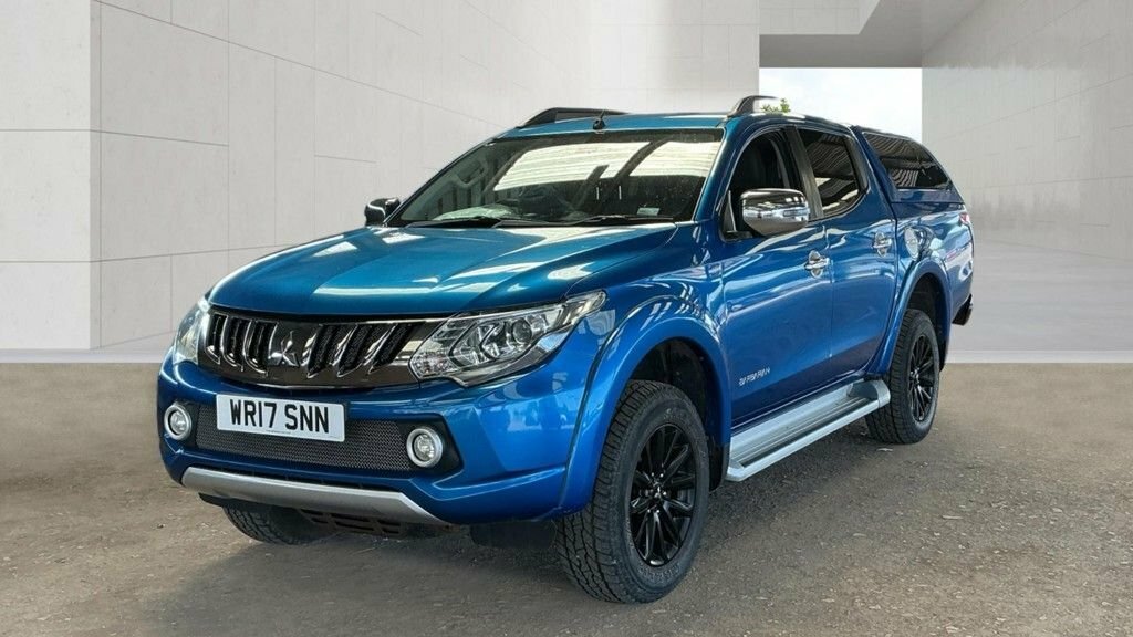 Mitsubishi L200 2.4L Dc Barbarian Blue #2