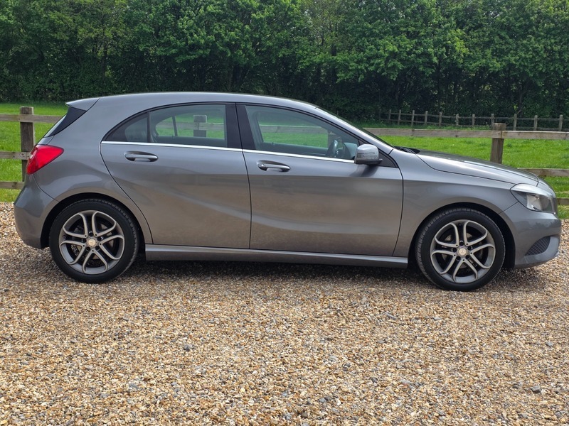 Mercedes-Benz A Class A180 Cdi Blueefficiency Sport YF63TNZ Grey #4