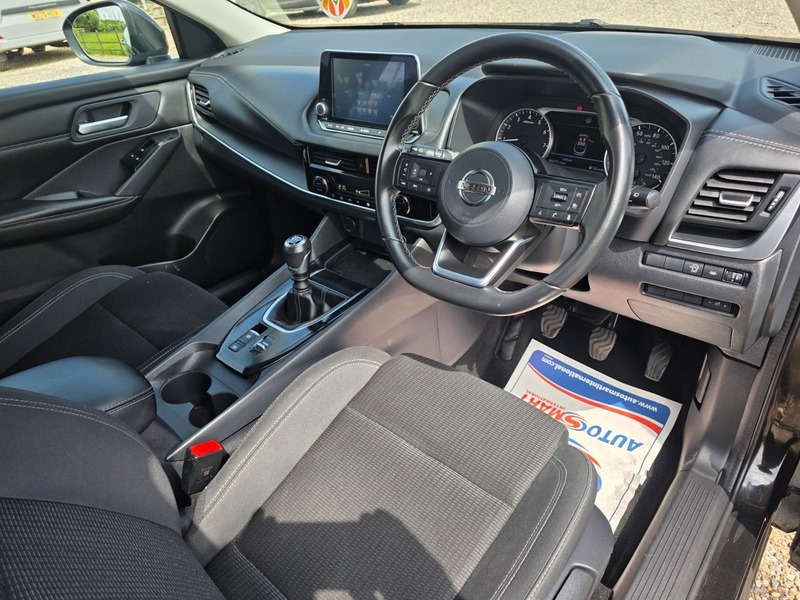 Nissan Qashqai Dig-t Acenta Premium DV71UVK Black #3