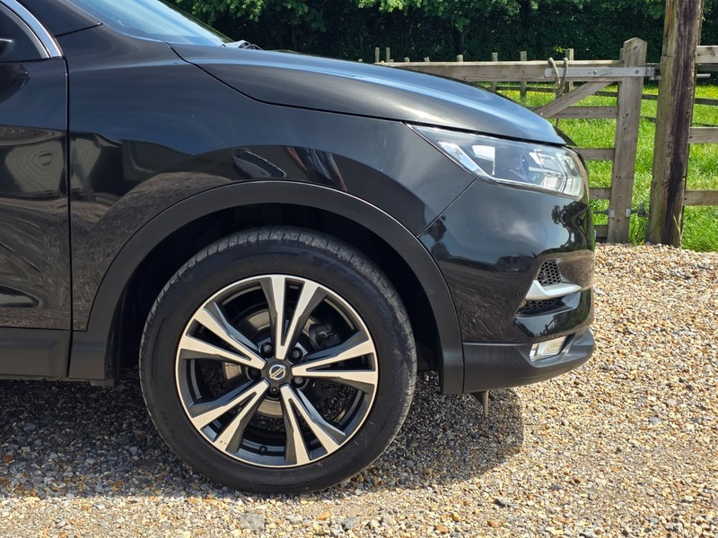 Nissan Qashqai N-connecta Dig-t KU68CKP Black #3