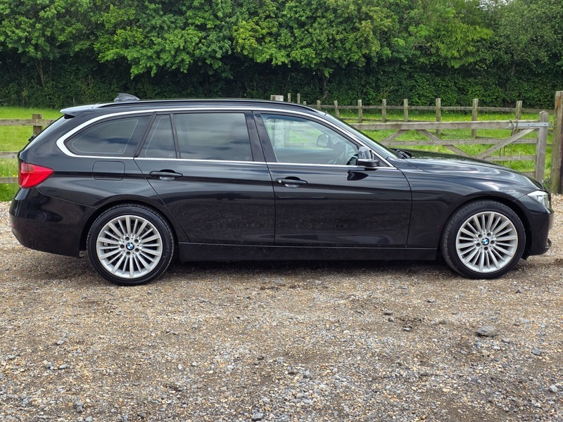 BMW 3 Series 320D Luxury Touring YE13ZKJ Black #4