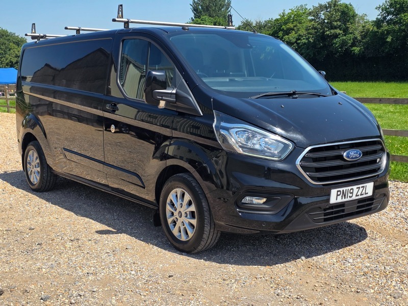 Ford Transit Custom 300 Limited P V Black