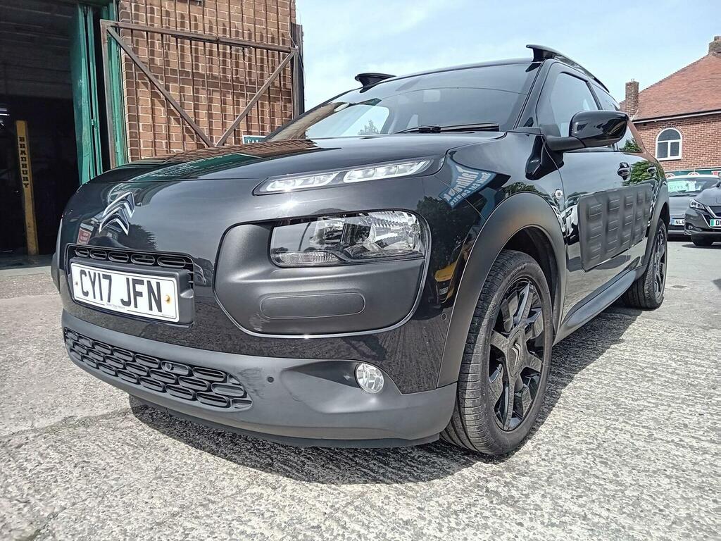 Citroen C4 Cactus Hatchback 1.2 Puretech Onetone Euro 6 Ss 2 CY17JFN Black #4