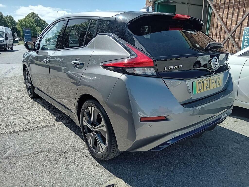 Nissan Leaf Hatchback 40Kwh N-connecta 202121 DT21FMZ Grey #4