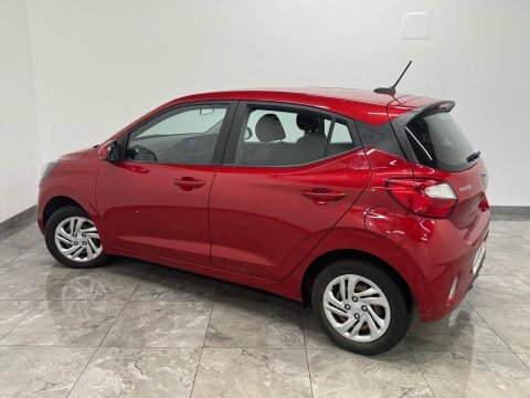 Hyundai I10 1.0 Se Hatchback CK72TZJ Red #6