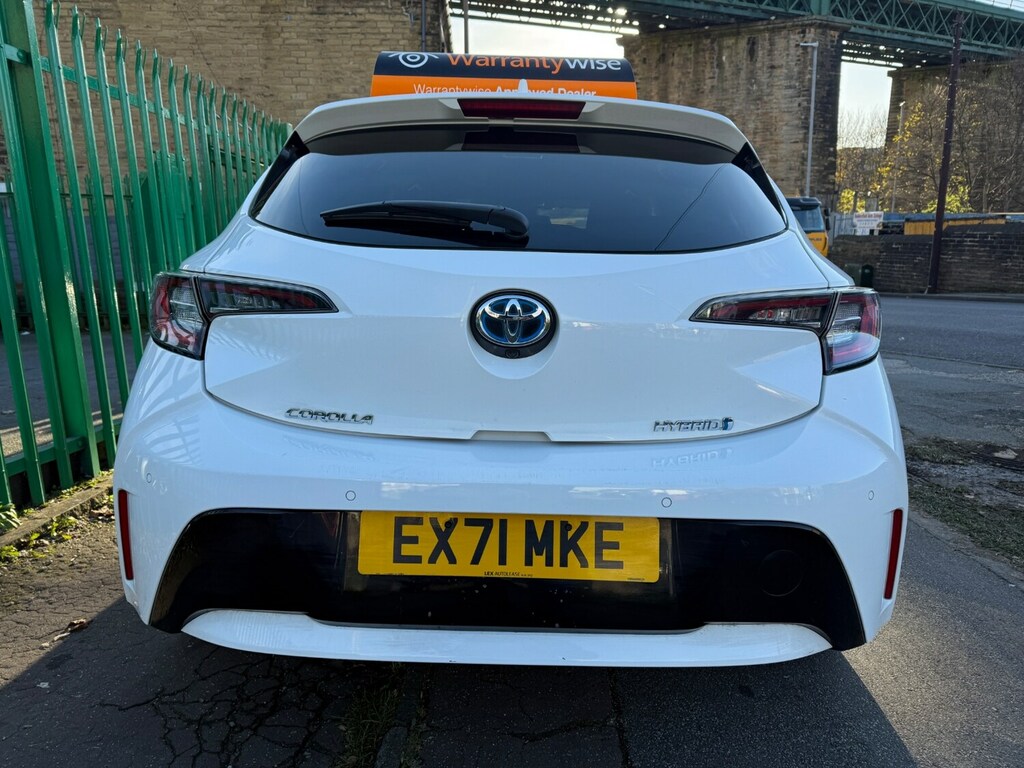 Toyota Corolla 1.8 Vvt-i Hybrid Excel Cvt EX71MKE White #3