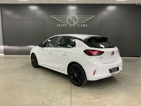 Vauxhall Corsa 1.2 Corsa Se VA69OGW White #3