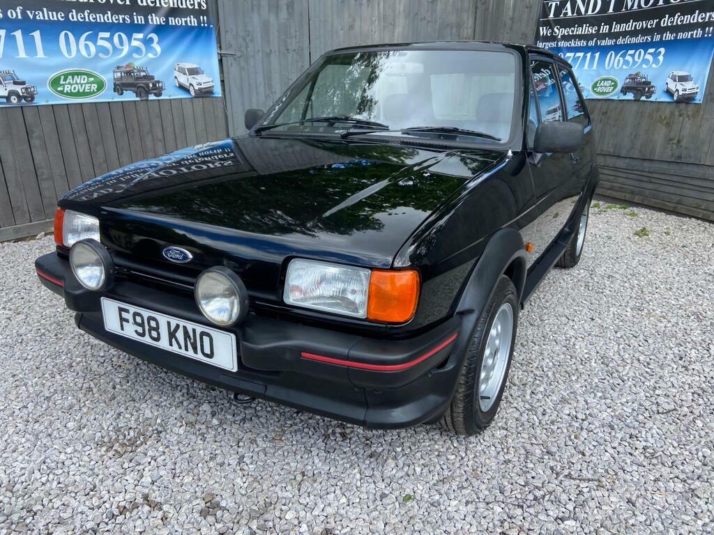 Ford Fiesta Xr2 White #20