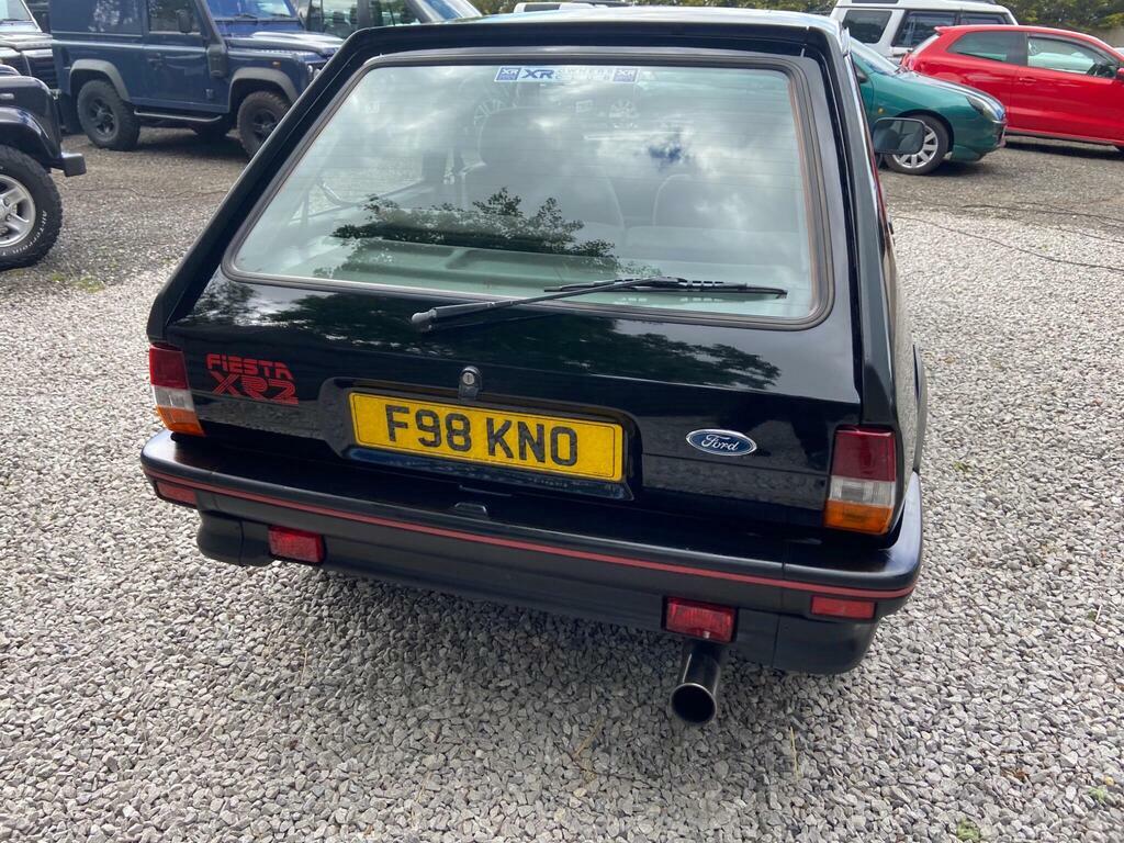 Ford Fiesta Xr2 White #36