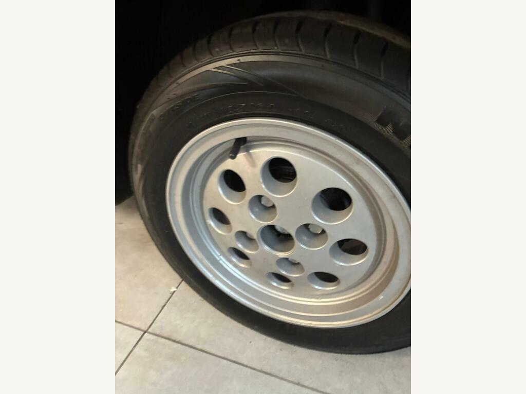 Ford Fiesta Xr2 White #49