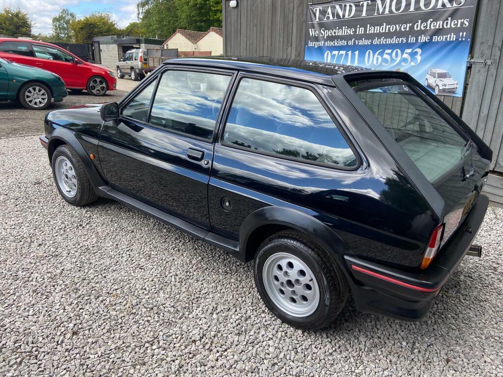 Ford Fiesta Xr2 White #12