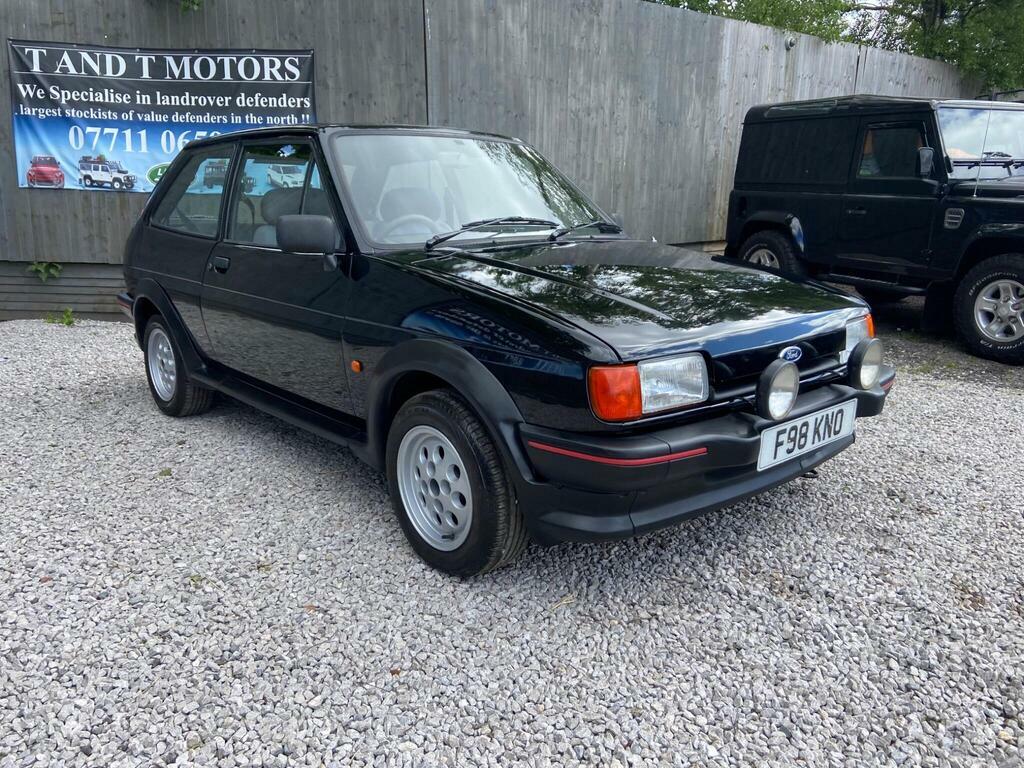 Ford Fiesta Xr2 White #62