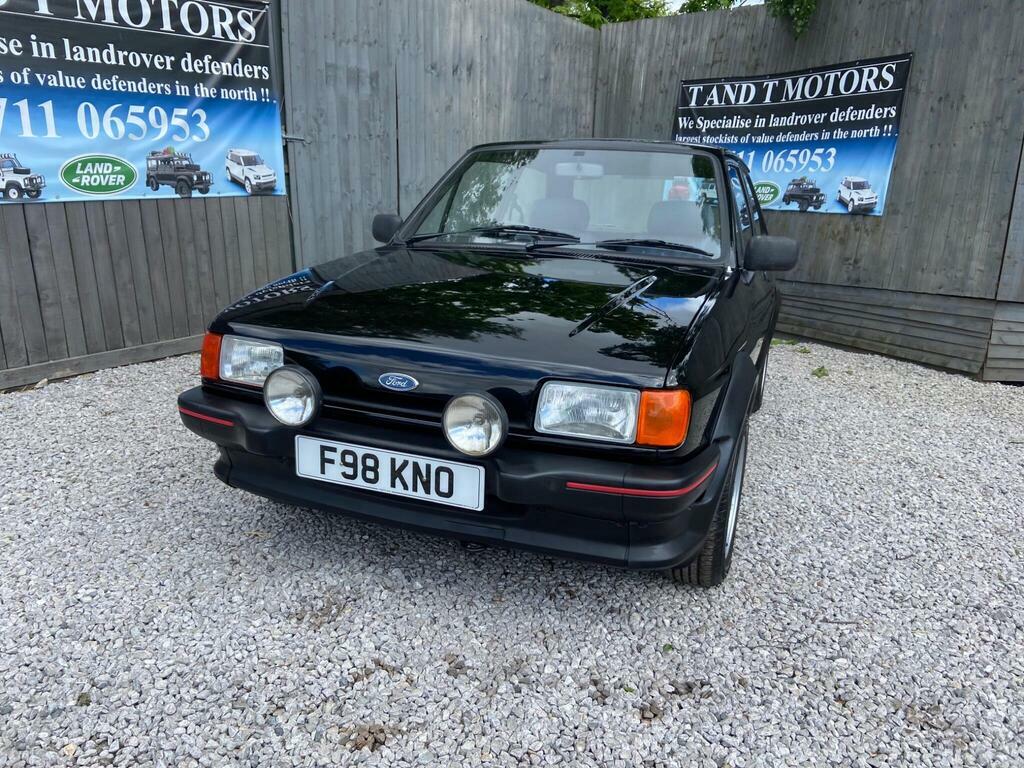 Ford Fiesta 1.6 Xr2  Black #2