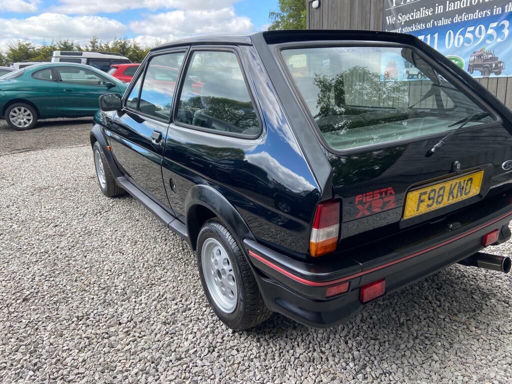 Ford Fiesta Xr2 White #23
