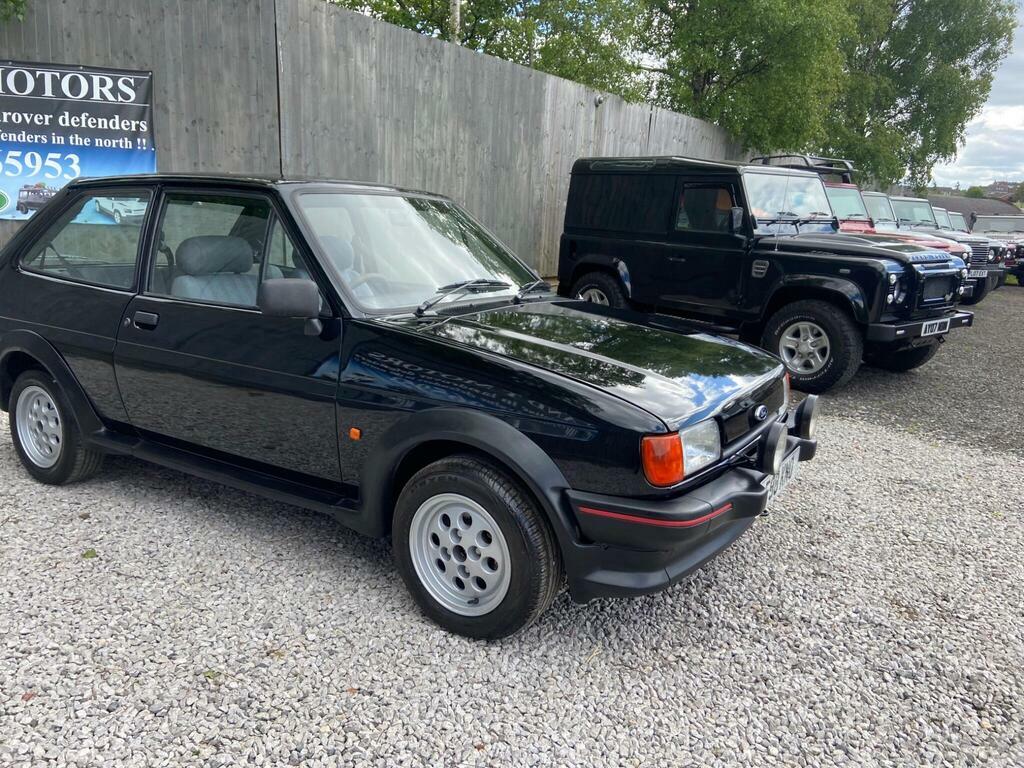 Ford Fiesta 1.6 Xr2  Black #3