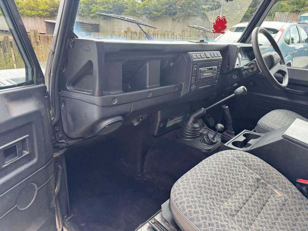 Land Rover Defender 90 2.5L Hard-top Td5 Blue #20