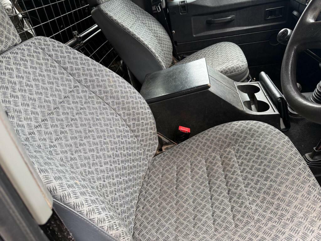 Land Rover Defender 90 2.5L Hard-top Td5 Blue #27