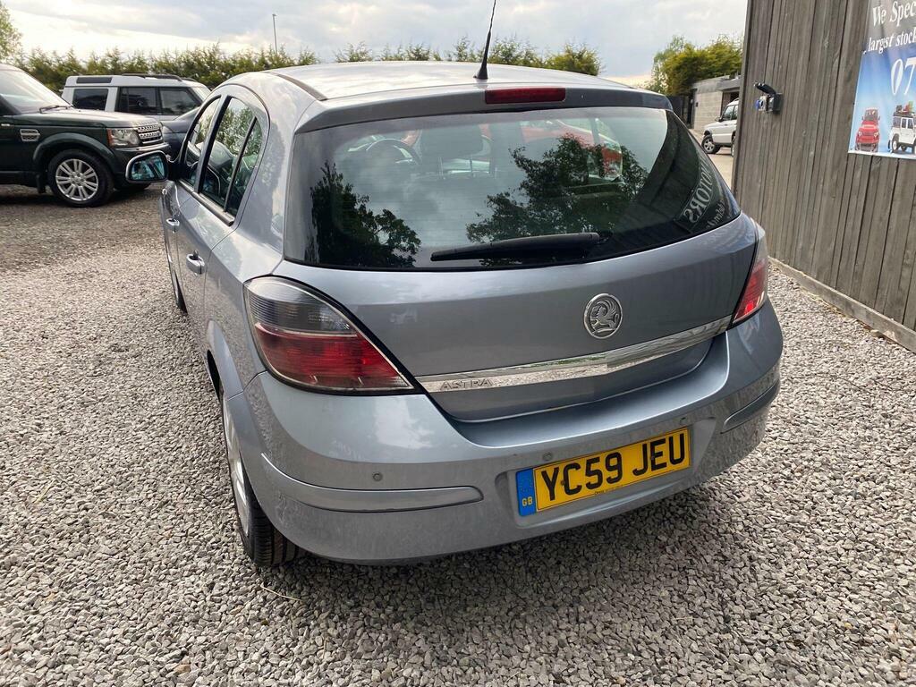 Vauxhall Astra 1.4I 16V Active Silver #4