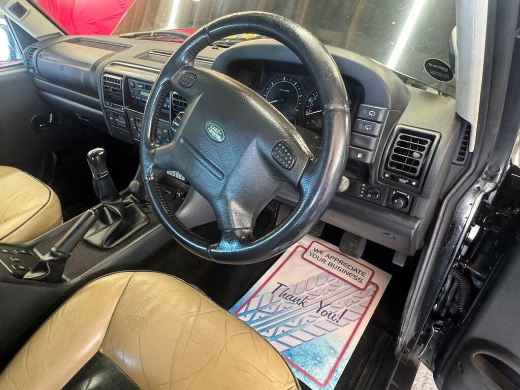 Land Rover Discovery  Blue #48