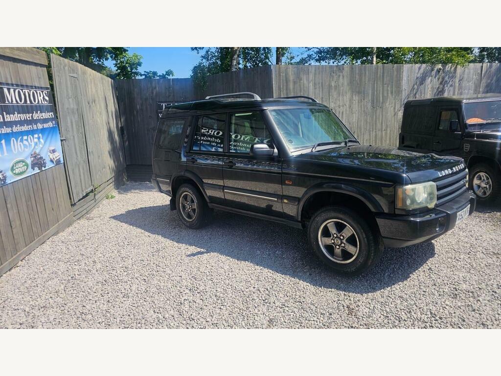 Land Rover Discovery 2.5 Td5 Es Premium Station Wagon Black