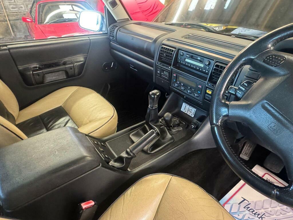 Land Rover Discovery  Blue #28