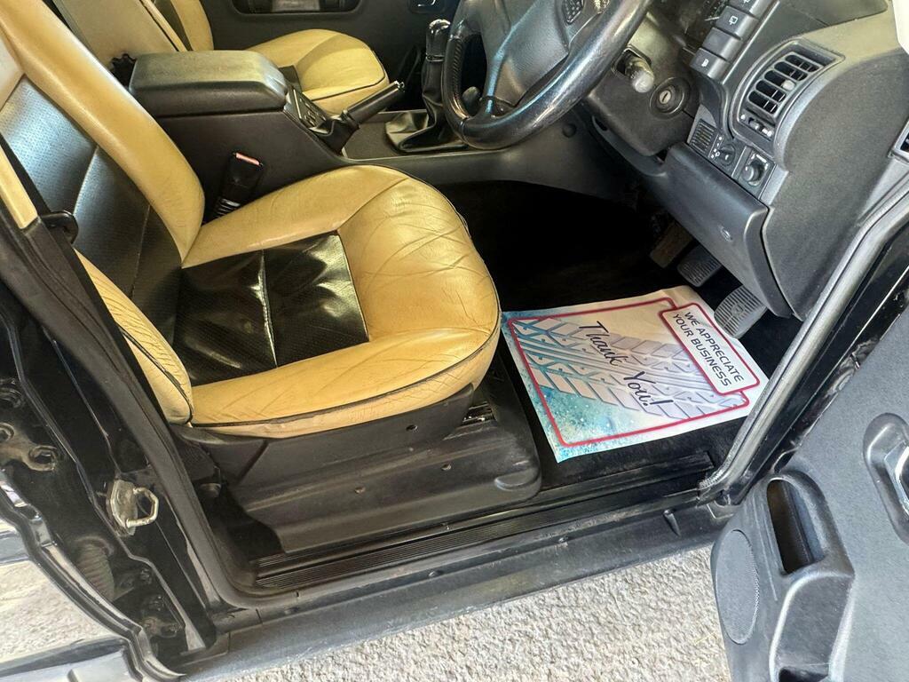 Land Rover Discovery  Blue #32
