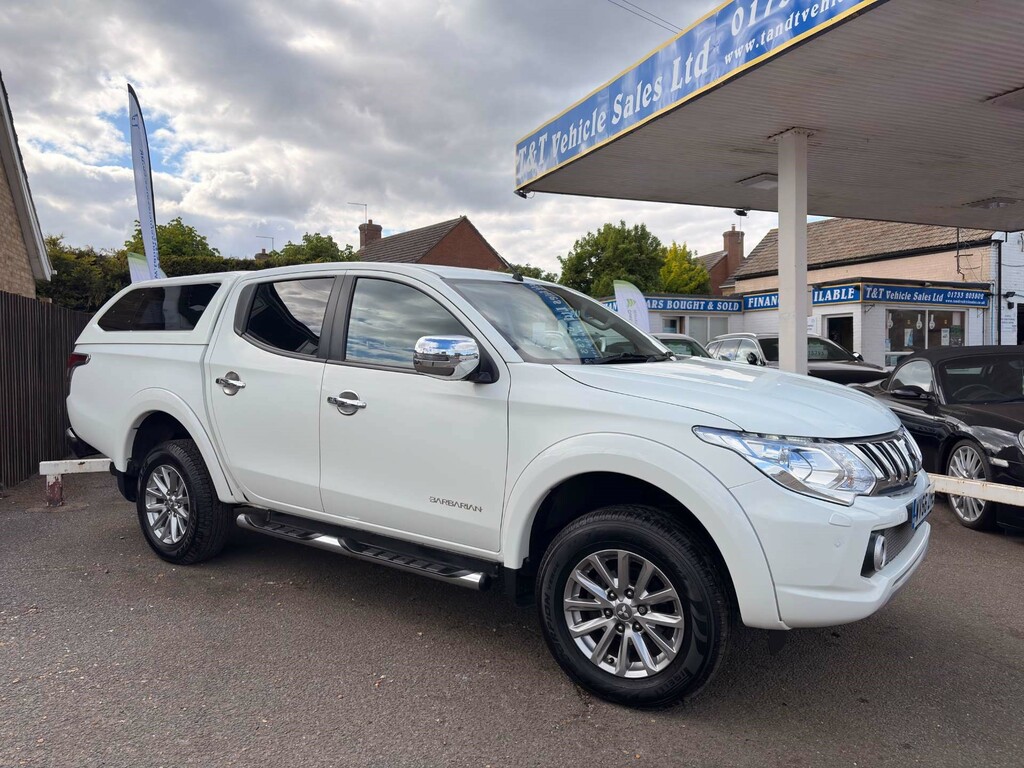 Mitsubishi L200 Barbarian Double Cab Di-d 4Wd WV66ZHE White #3