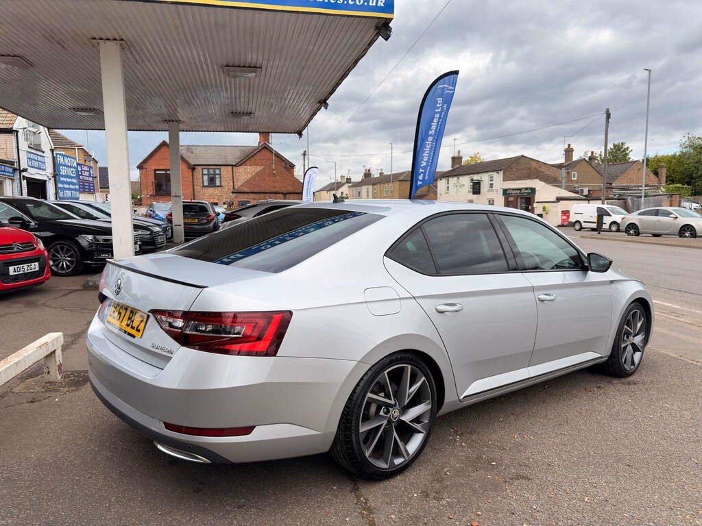 Skoda Superb Sportline Tdi Silver #6